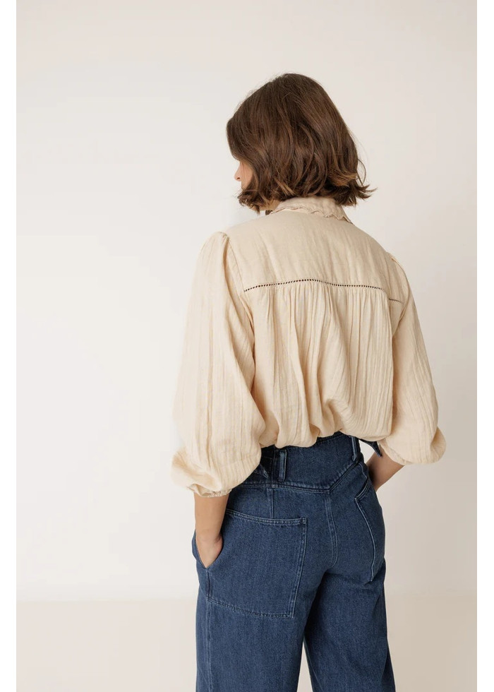 Camisa