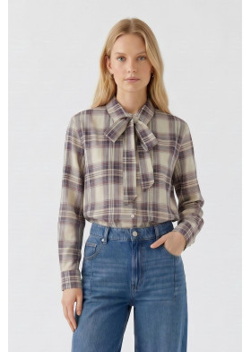 Camisa