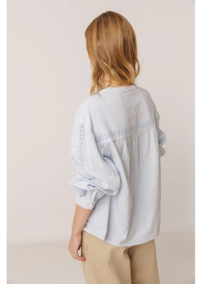 Camisa