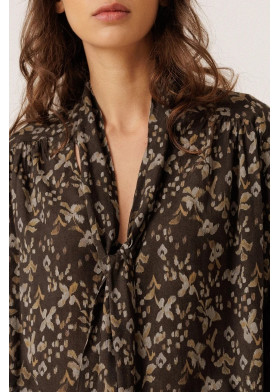 Camisa