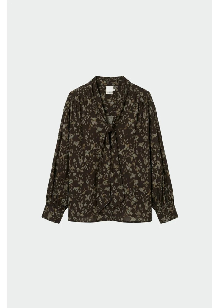 Camisa